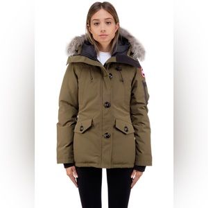 Canada Goose montebello parka in military green